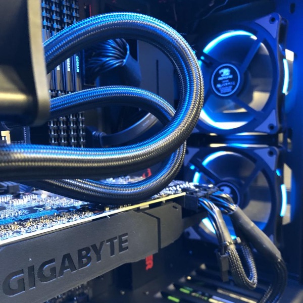 Processing workstation used for Aerotas deliverable production.